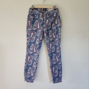 NYDJ for Chicos Paisley print Lift x Tuck skinny jeans size 4 NWT